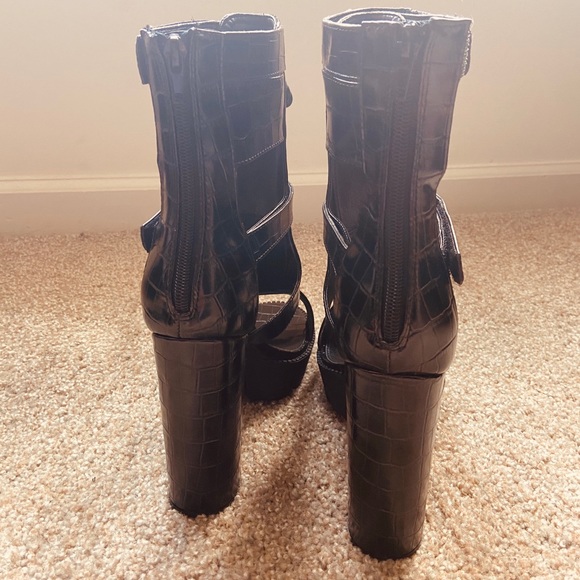 Gladiator high heel - Picture 5 of 6